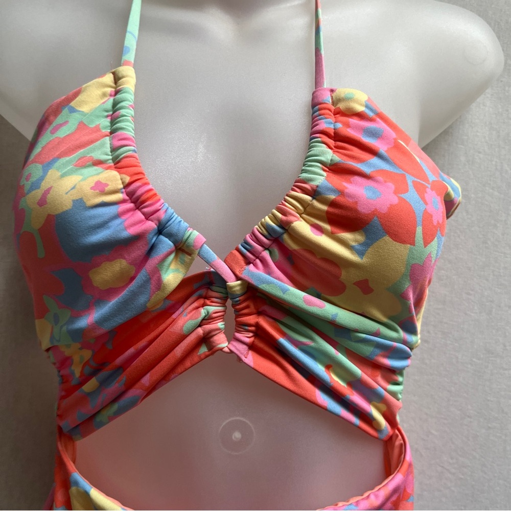 Billabong Coast Is Clear Floral halter one piece swimsuit Sz S - Picture 5 of 8